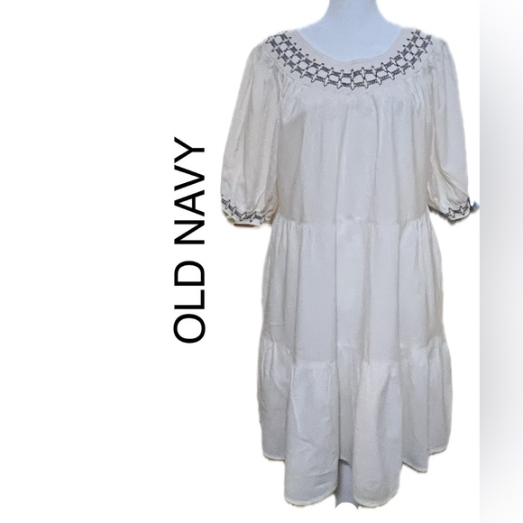 ••OLD NAVY DRESS SIZE M.  Color/black. Bust 19”, Waist 19”, Length 34”. - Picture 1 of 12
